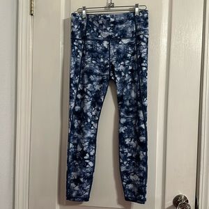 Athleta Powervita Tie Dye 7/8 Tight Leggings